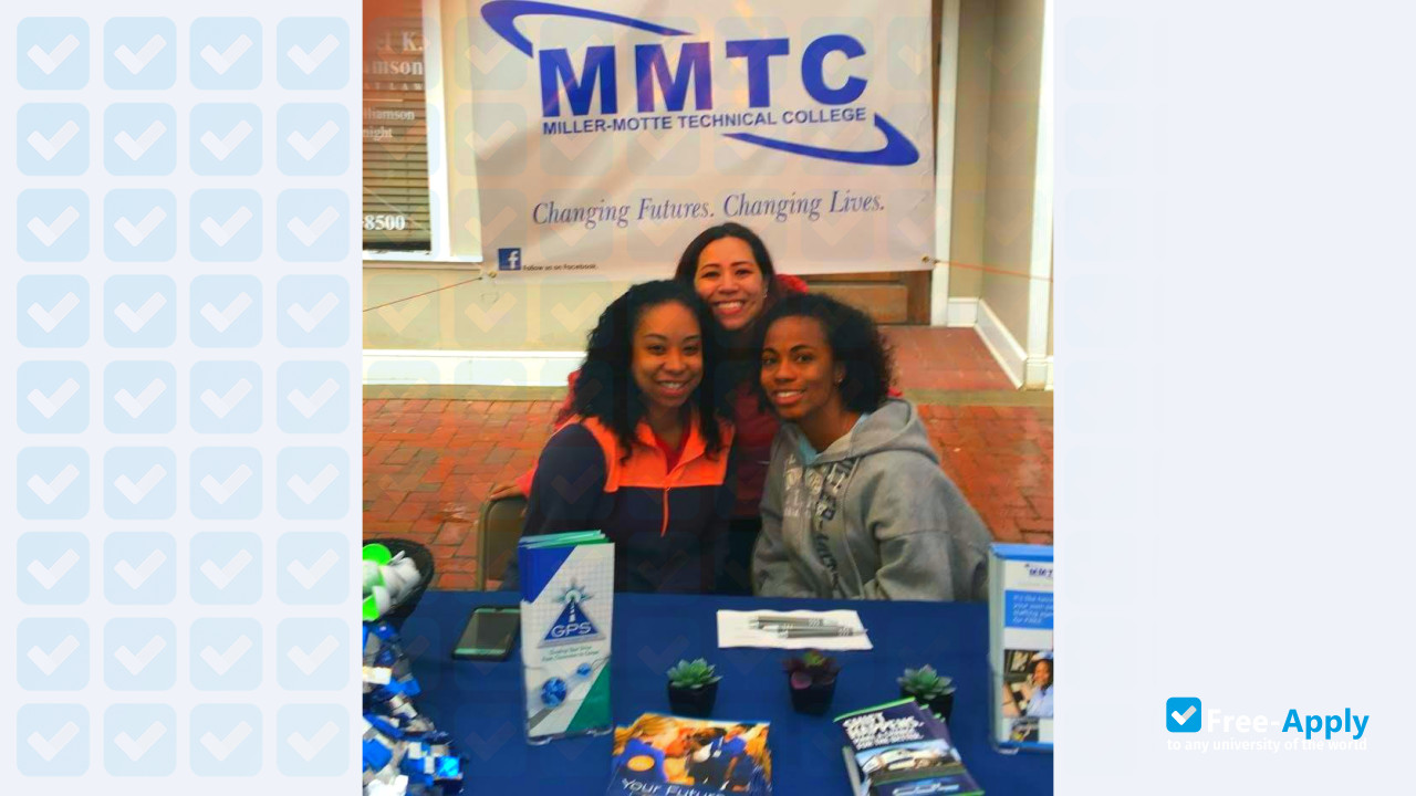 Photo de l’Miller Motte Technical College #8