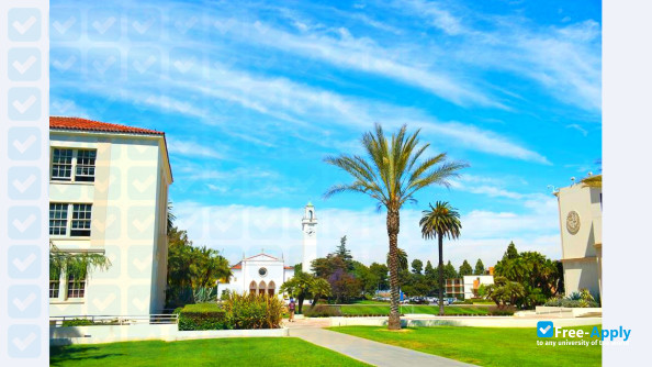 Loyola Marymount University photo #2
