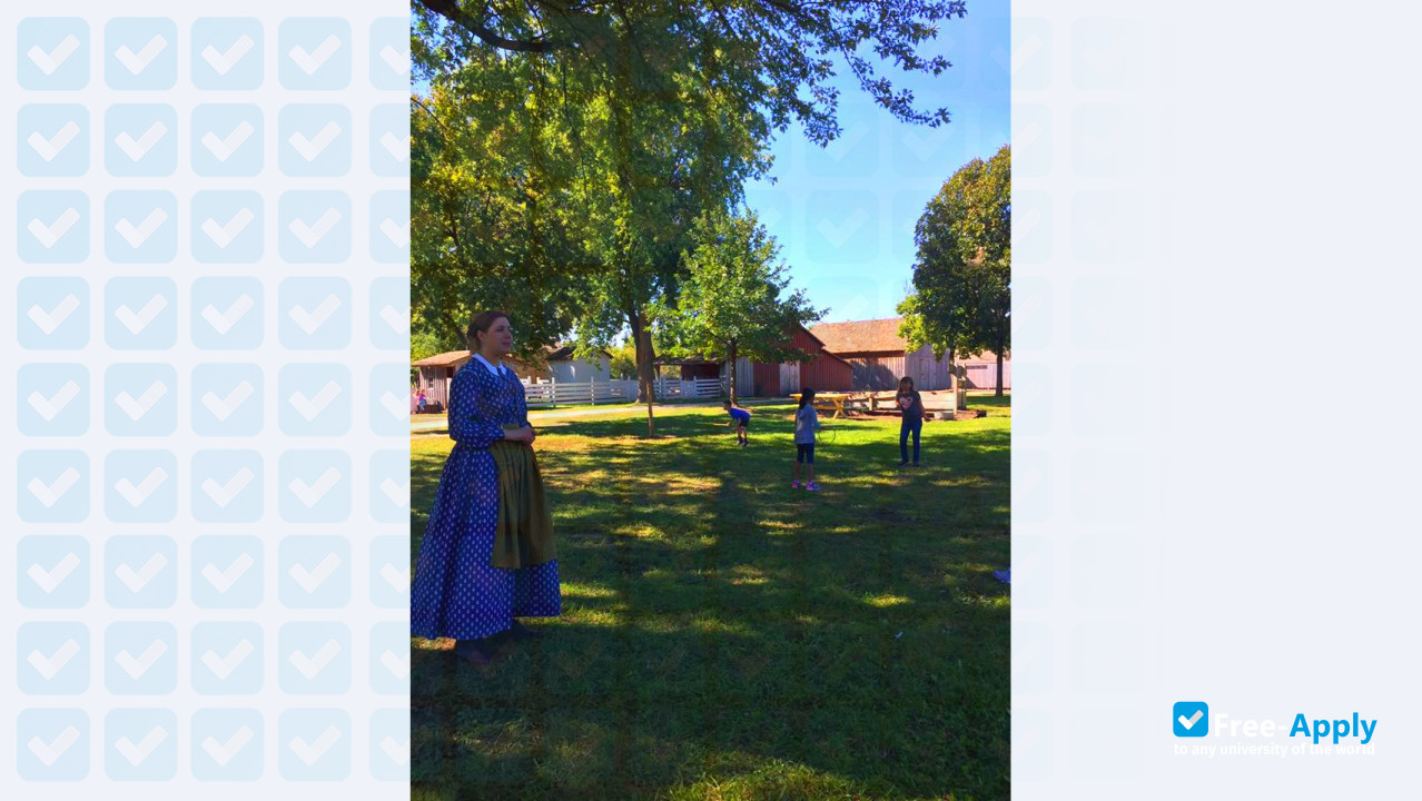 Johnson County Community College photo #8