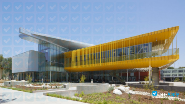 Los Angeles Valley College фотография №4