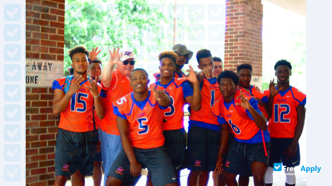 Louisiana College photo #8