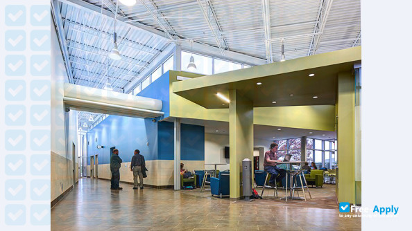 Foto de la Montcalm Community College #8