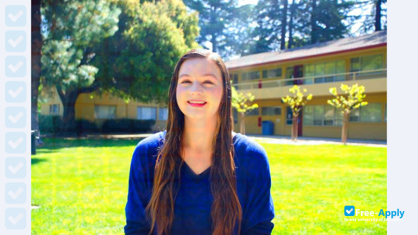 Menlo College photo #6