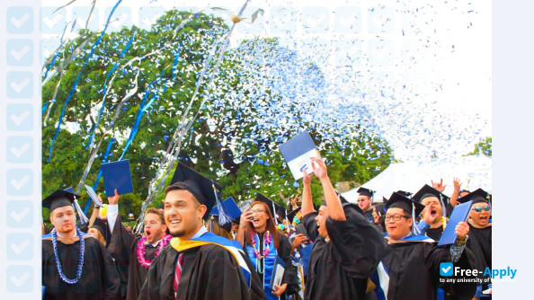Menlo College photo #7