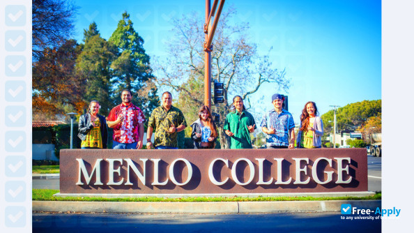 Menlo College photo #9