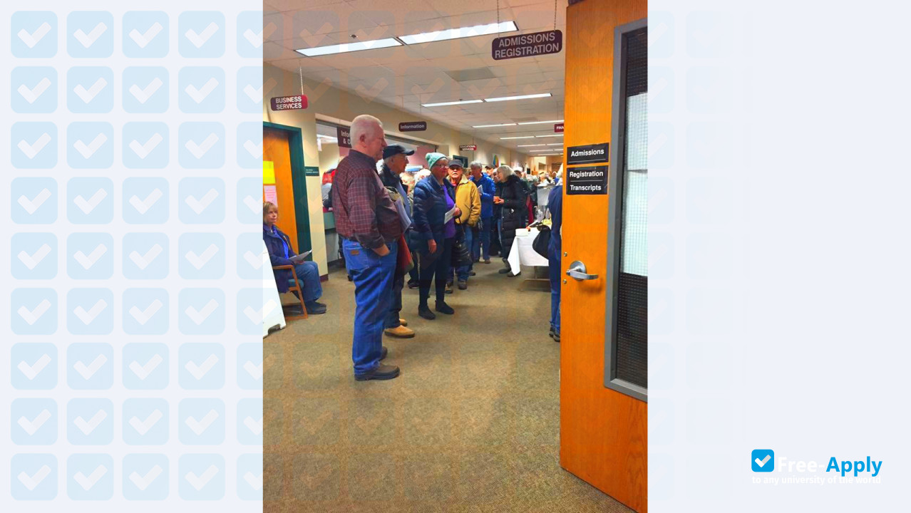 Flathead Valley Community College photo #2