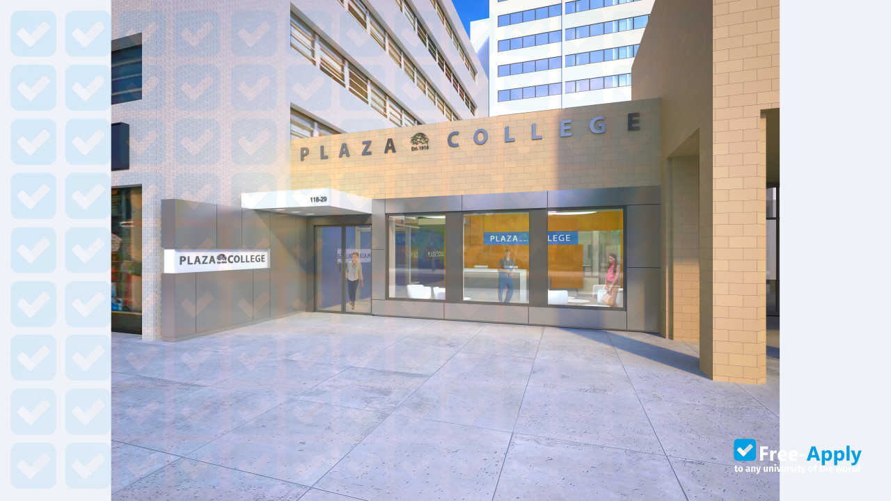 Plaza College фотография №11