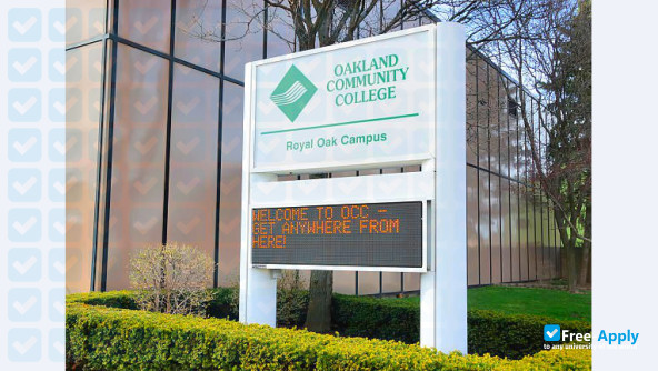 Oakland Community College photo #2