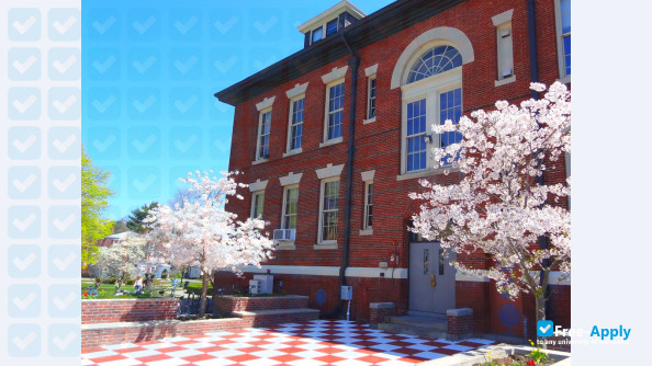Montserrat College of Art photo #2