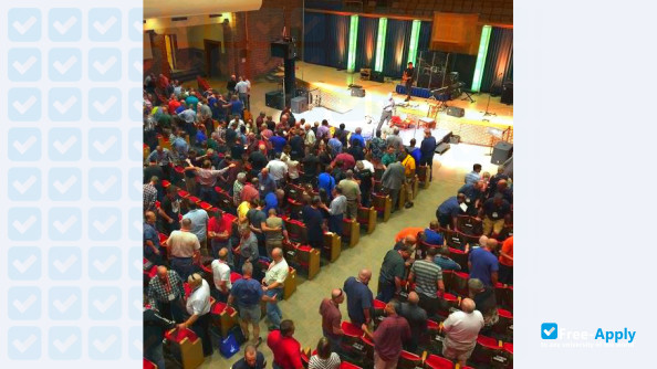 Moody Bible Institute фотография №12