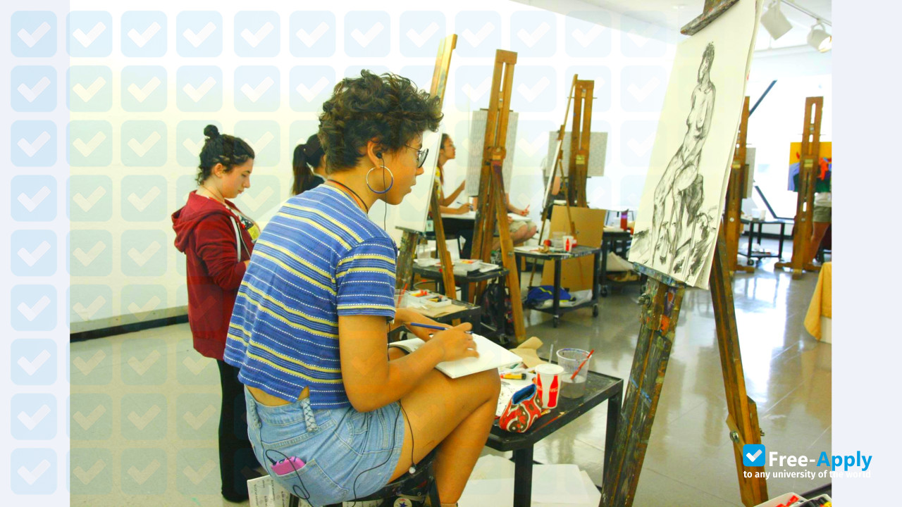 Moore College of Art & Design photo #11