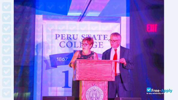 Foto de la Peru State College #9