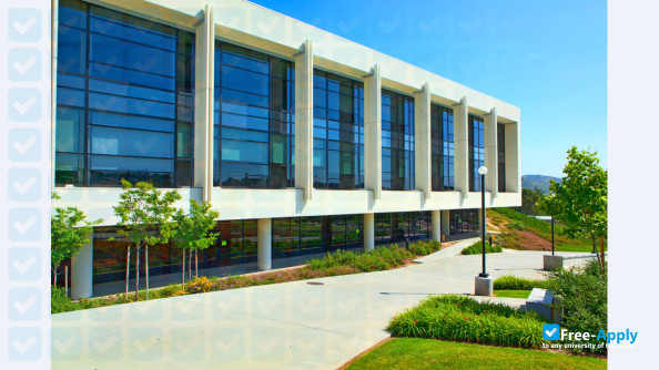 Moorpark College photo #8