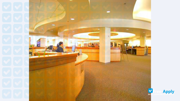 Moorpark College photo #14