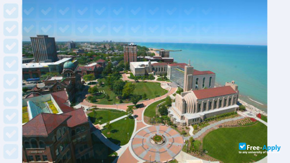 Loyola University Chicago photo #4