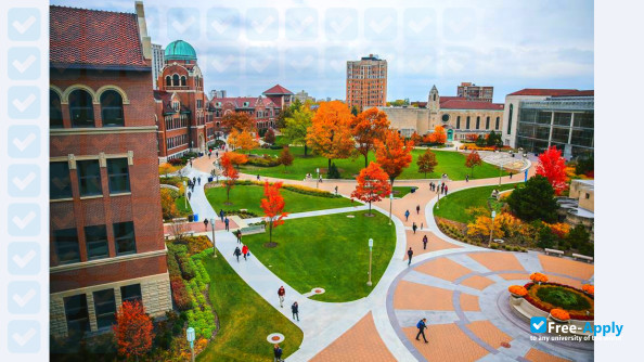 Loyola University Chicago photo #13