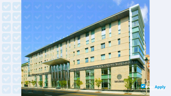 Photo de l’MCPHS University (Massachusetts College of Pharmacy & Health Sciences) #4