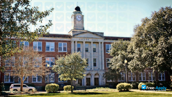 Mississippi College photo #5