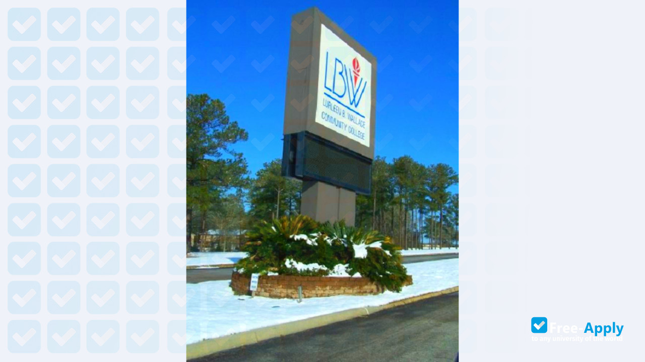 Lurleen B. Wallace Community College photo #2