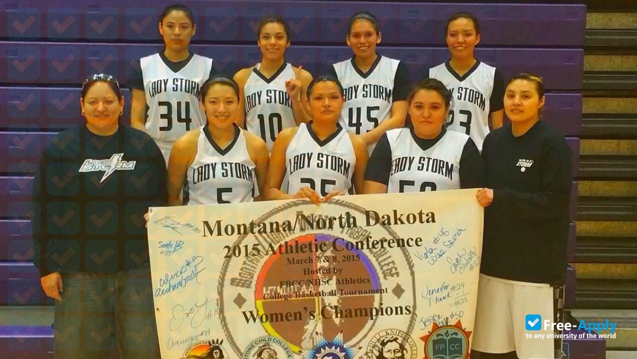 Nueta Hidatsa Sahnish College photo #3