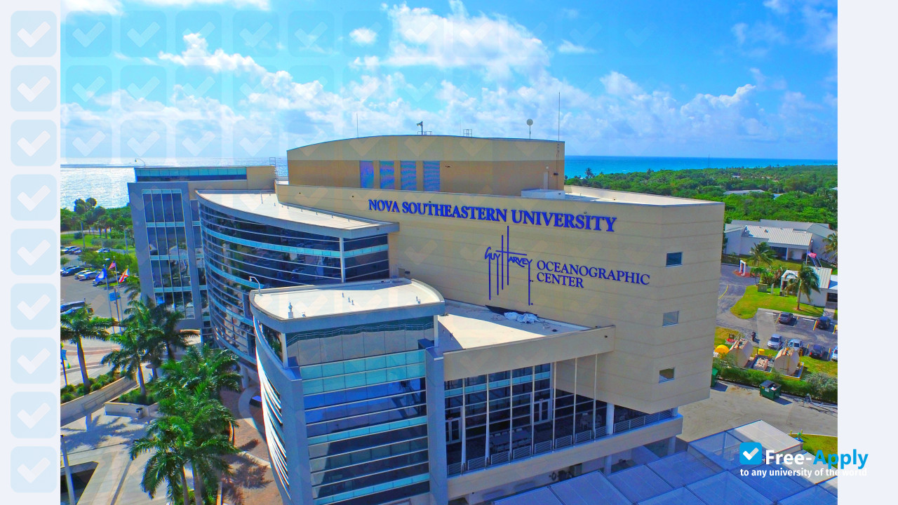Nova Southeastern University photo #8