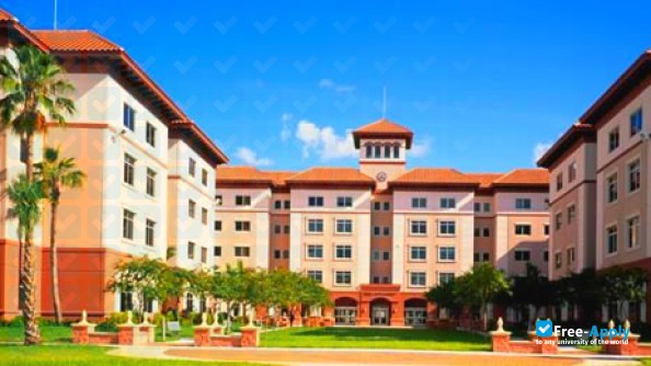 Nova Southeastern University photo #10