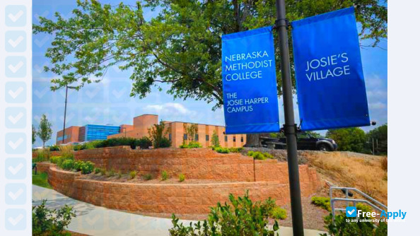 Foto de la Methodist College Josie Harper Campus #3