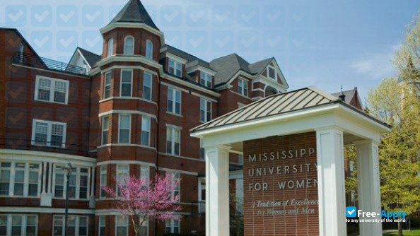 Foto de la Mississippi University for Women #1