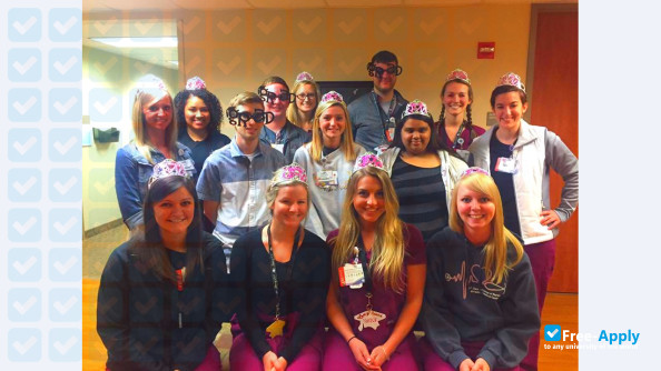 Foto de la Mount Carmel College of Nursing #6