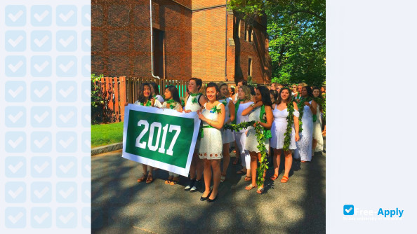 Mount Holyoke College photo #12