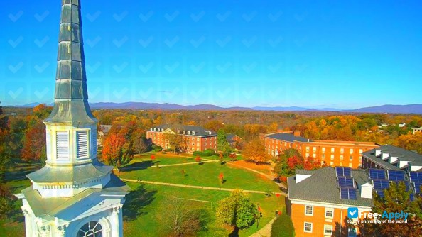 Lynchburg College фотография №8