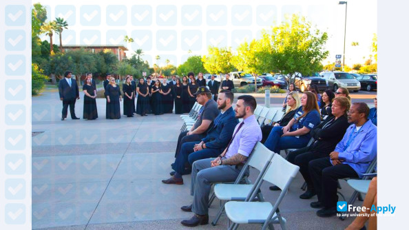 Photo de l’Phoenix College #12