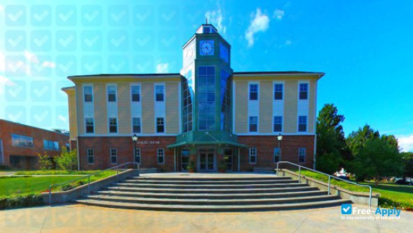 Mitchell College photo #5