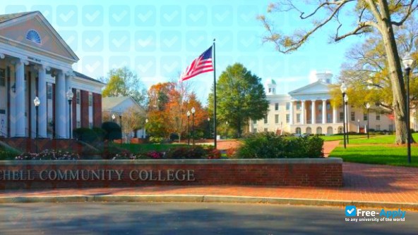 Mitchell Community College photo #2