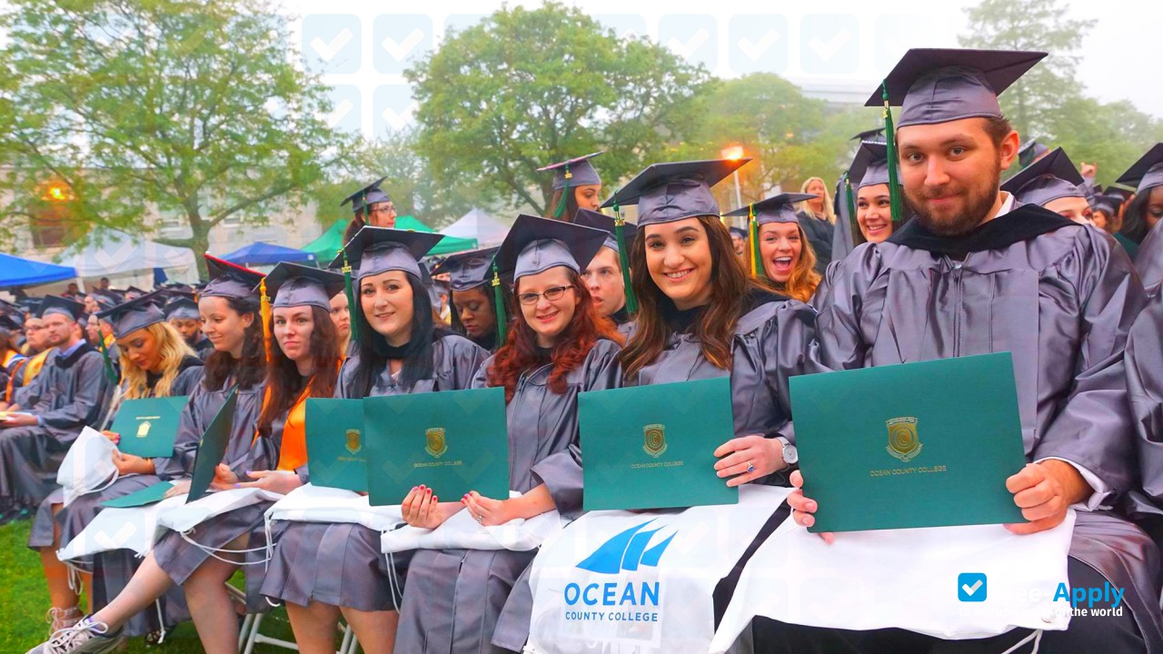 Ocean County College photo #11