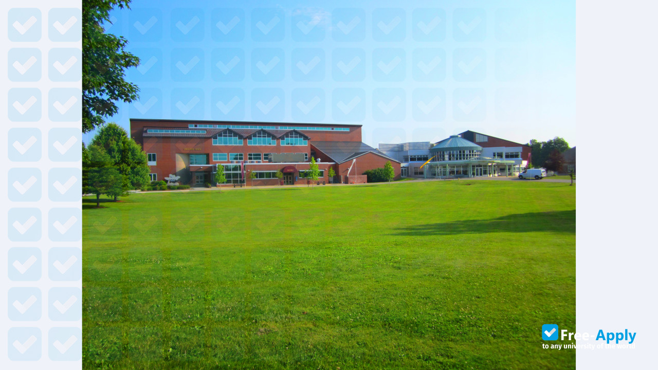 New Hampshire Technical Institute photo #11
