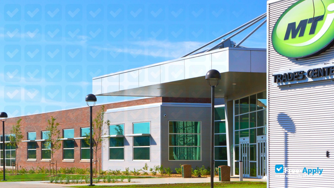 Mitchell Technical Institute photo #2