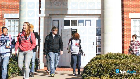 Lyon College photo #6