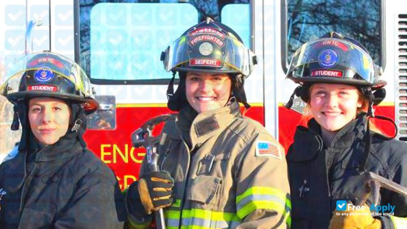 Foto de la Northeast Wisconsin Technical College #11