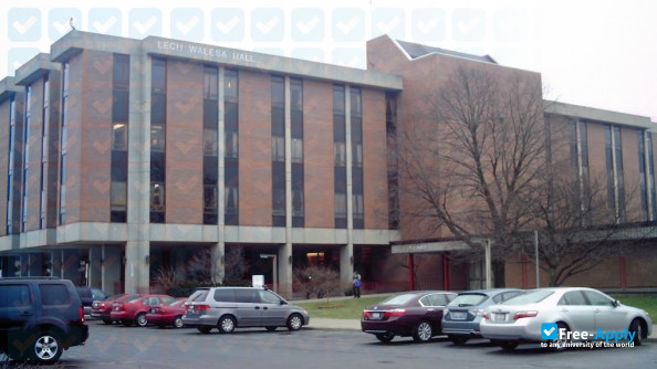 Northeastern Illinois University photo #10
