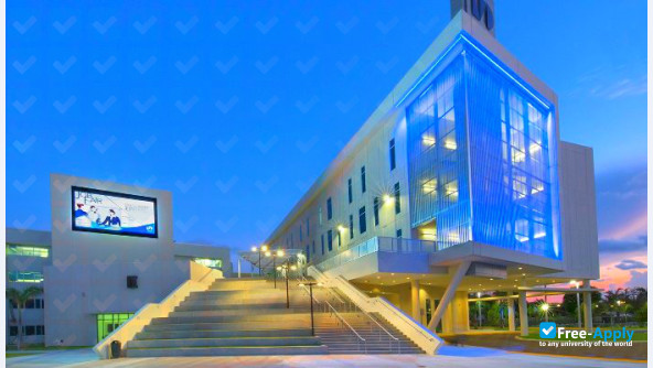 Miami Dade College фотография №4