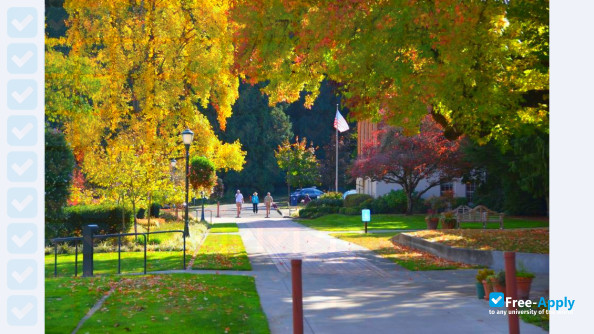 Marylhurst University photo #7