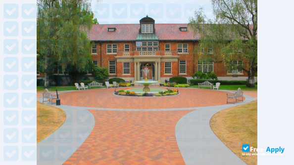 Marylhurst University photo #2