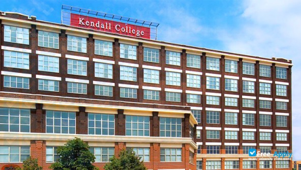 Kendall College photo #2