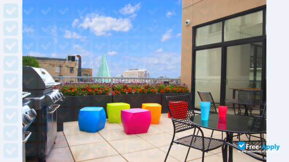 Kendall College photo #5