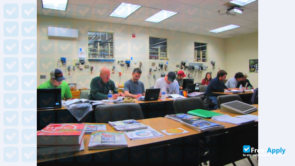 Foto de la Kennebec Valley Community College #9