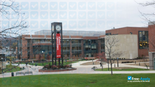 Frostburg State University photo #5