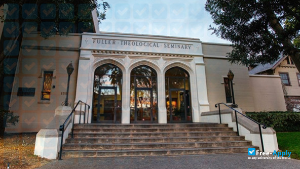 Fuller Theological Seminary фотография №10
