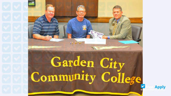 Photo de l’Garden City Community College #9