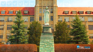 Mount Mary University thumbnail #8